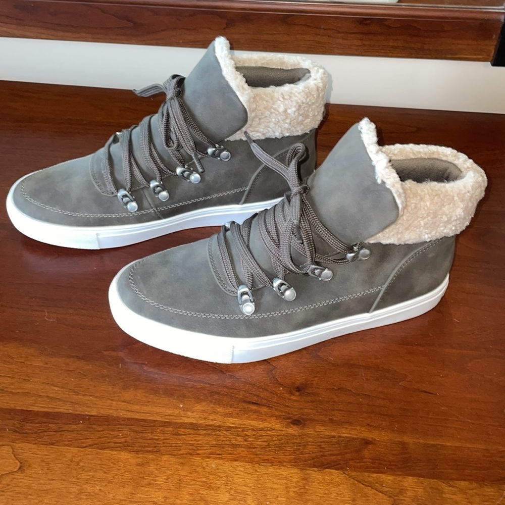 Report High Top Boot Sneakers